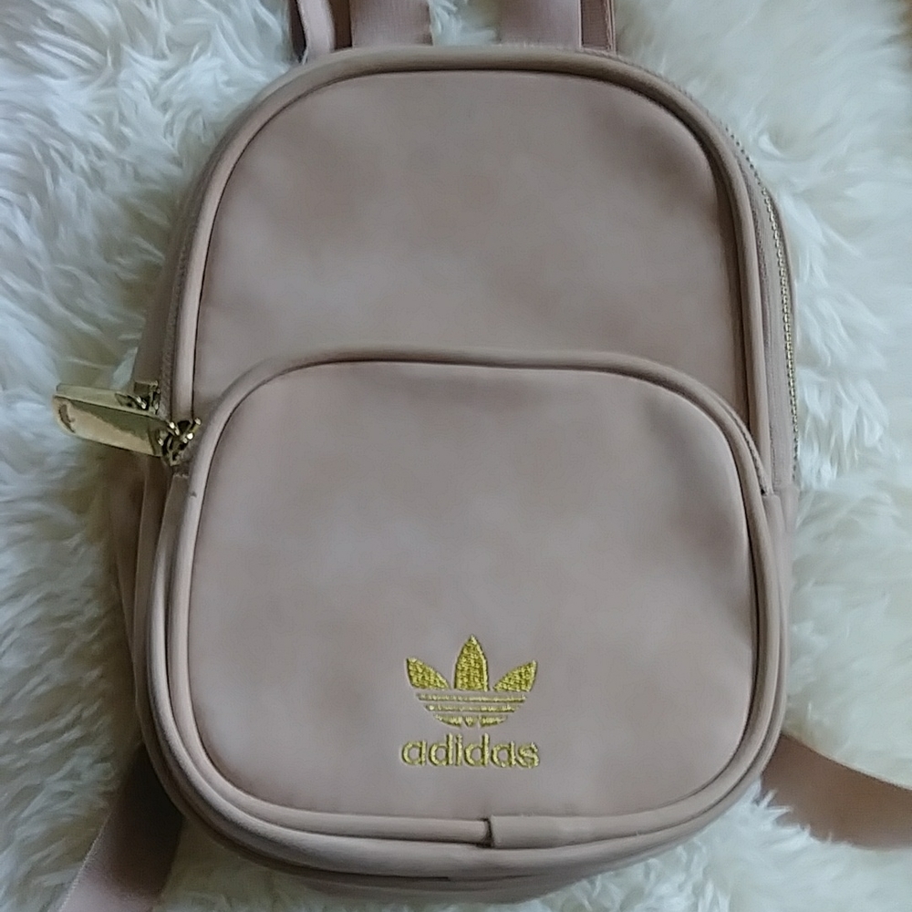 🌺Adidas Mini Backpack - Picture 2 of 9